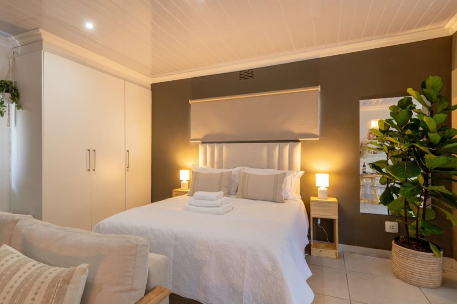 To Let 0 Bedroom Property for Rent in Green Point Western Cape